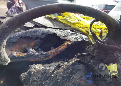 2007 Acura Rl 3.5 from USA, damaged, VIN JH4KB166X7C004374